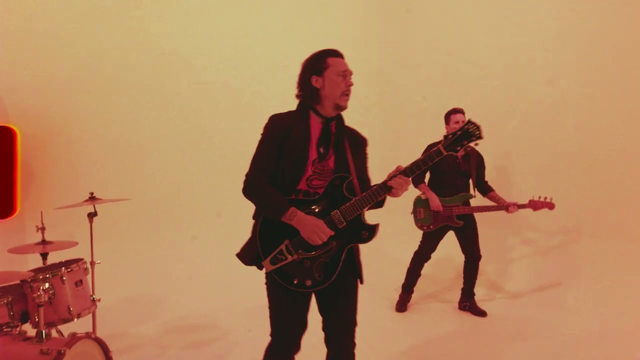 Load video: Jesse Dayton - Ballad of Boyd Elder [Official Video]